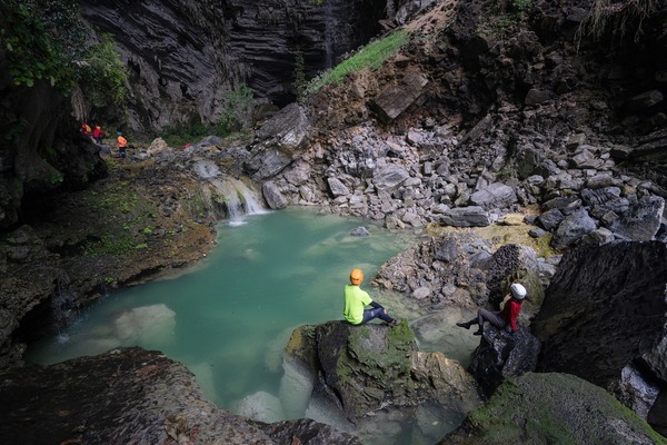 Du khách Sài Gòn, Hà Nội ồ ạt đặt tour khép kín Quảng Bình, có tour giá tới 60 triệu