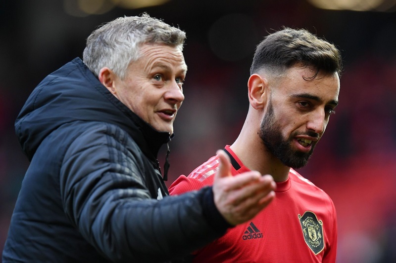 Bruno Fernandes tuyên bố các cầu thủ MU giúp Solskjaer ‘giữ ghế’