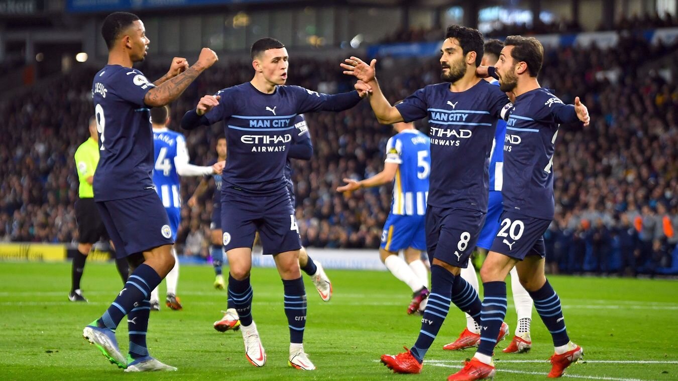 Foden bùng nổ, Man City vùi dập Brighton