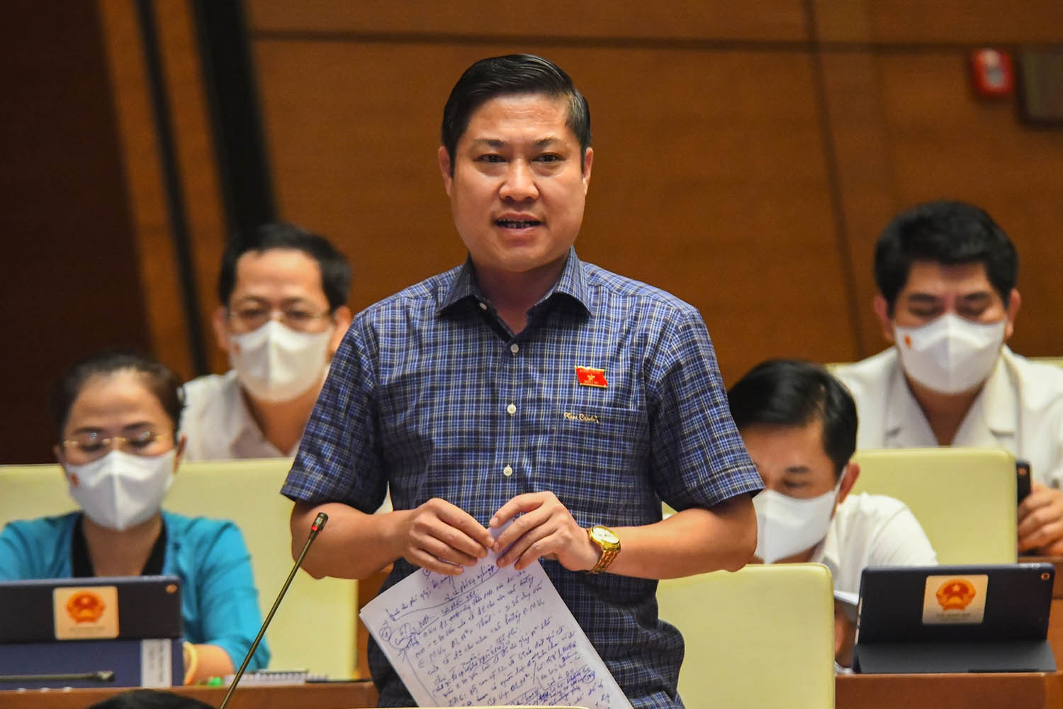 Tranh chấp nói xấu nhau trong 'lùm xùm' từ thiện, đề nghị làm rõ đúng sai