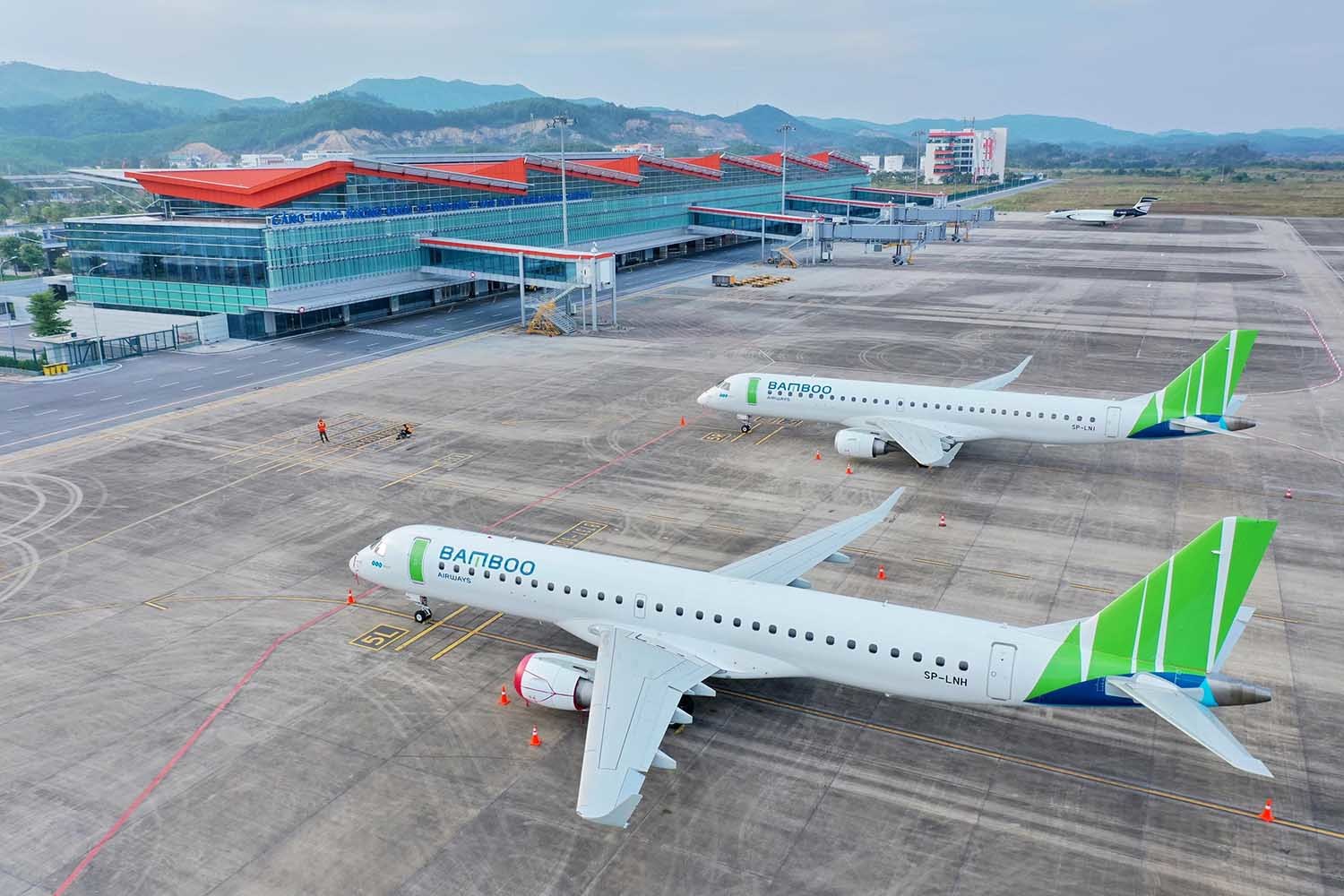 Sân bay Vân Đồn mở lại các đường bay thương mại kết nối TP.HCM từ 27/10