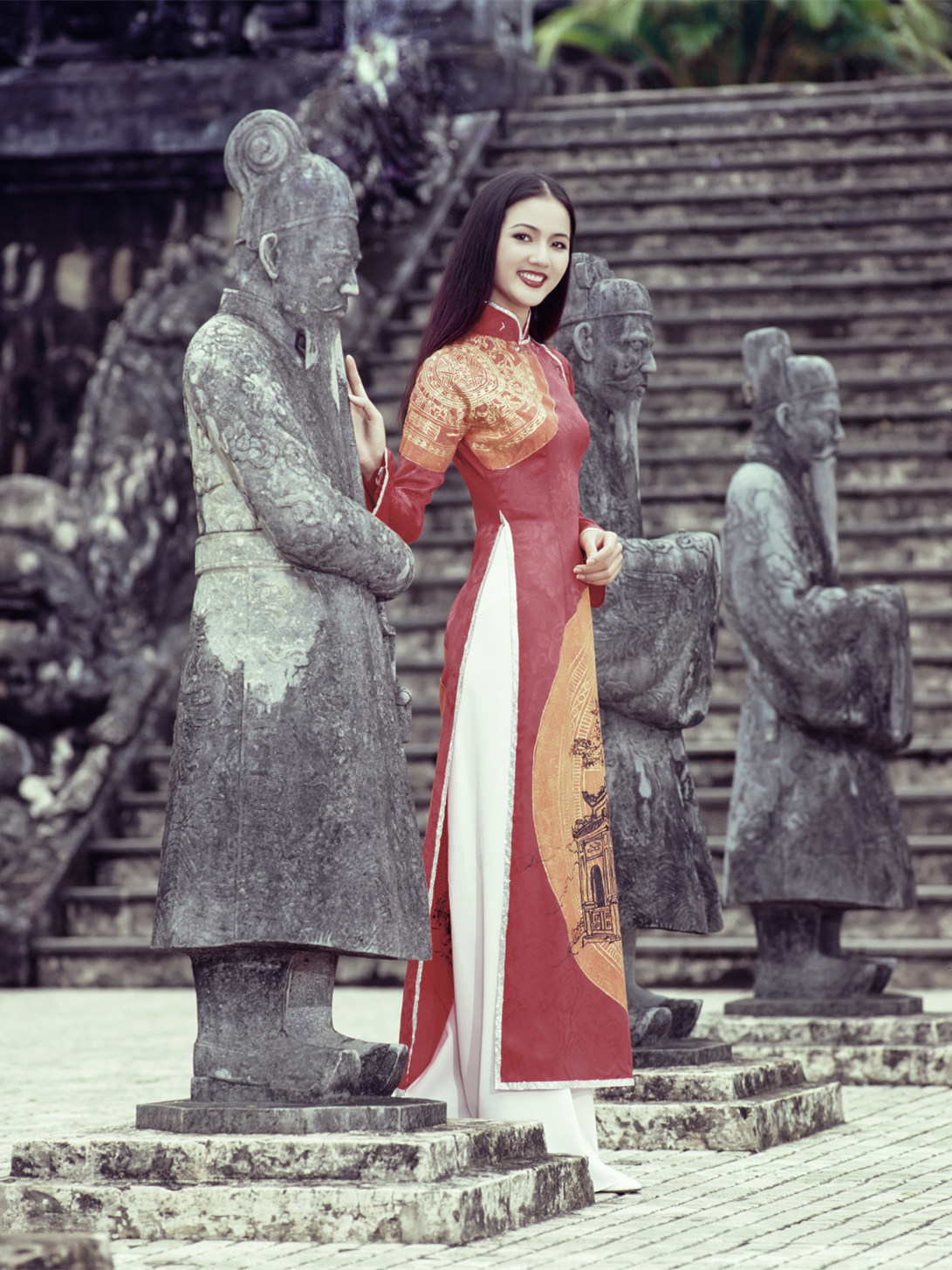 'Gương mặt đẹp nhất' Hoa hậu Việt Nam 1996, Hoàng Mến bây giờ ra sao?