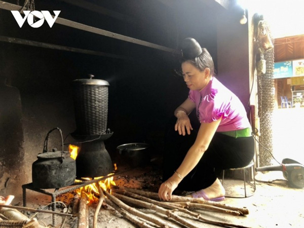 Glutinous rice steamer of the Thai