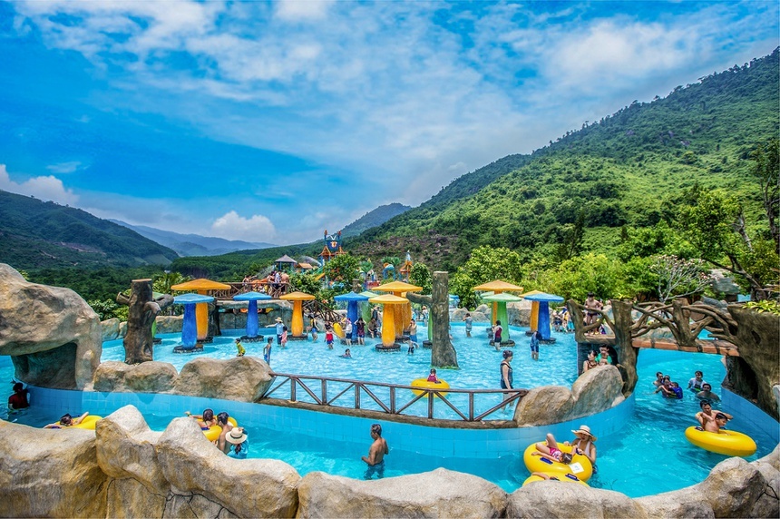 Khách sạn, resort 5 sao ở Đà Nẵng đua nhau giảm giá