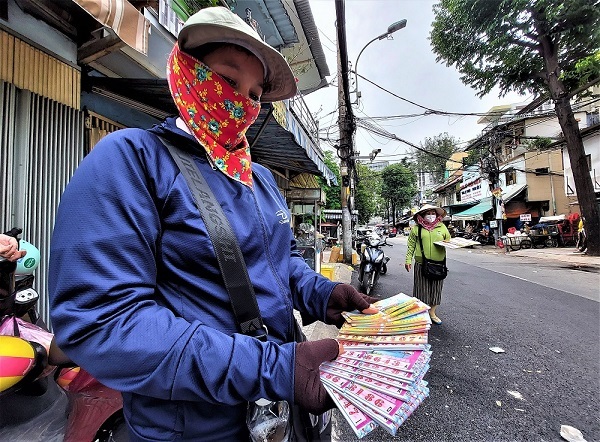 Ngao ngán đời vé số dạo, chưa bao giờ thảm như này