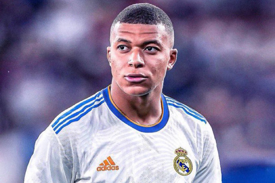 Real Madrid chốt công bố hợp đồng Mbappe