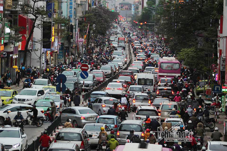 Giám đốc Sở GTVT Hà Nội: Thu phí ô tô vào khu trung tâm là cần thiết