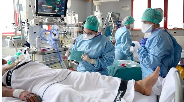 Ca Covid-19 toàn cầu tăng, hơn trăm triệu người Ấn Độ bỏ tiêm mũi 2