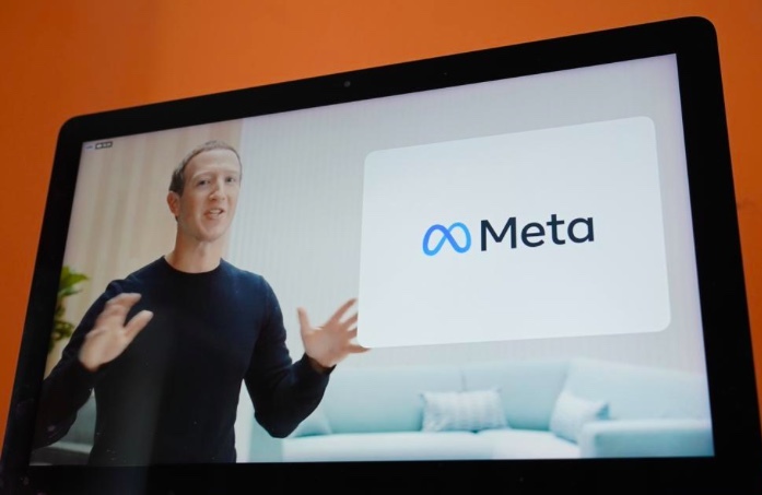 Giữa khủng hoảng, Facebook đổi tên thành Meta