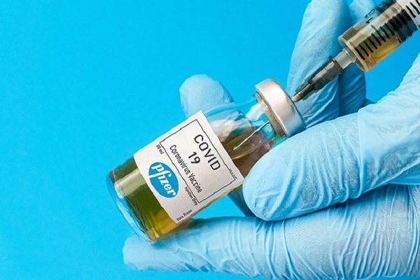 Bình Dương tiêm vắc xin Covid-19 cho trẻ từ 15 đến 17 tuổi