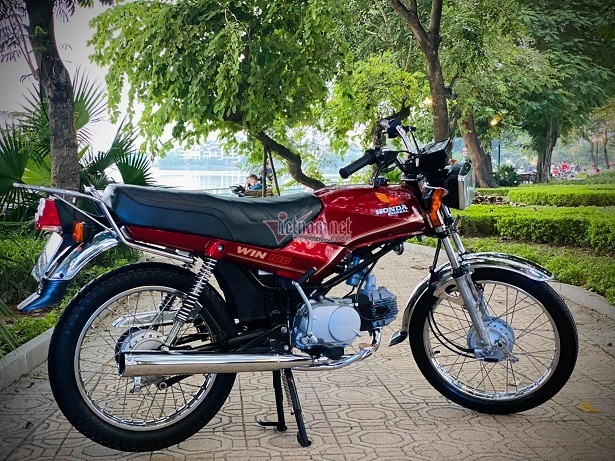 Honda Win 100 đời 1994, 'zin' hàng hiếm giá gần 400 triệu ở Hà Nội