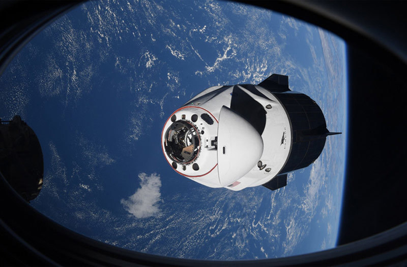 Các phi hành gia bị 'hạn chế' sử dụng toilet trên tàu vũ trụ Dragon