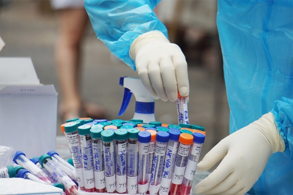 Việt Nam thêm 5.519 ca Covid-19, đã tiêm 81 triệu liều vắc xin