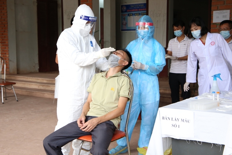 Hà Nội thêm 62 ca Covid-19, phát hiện thêm ổ dịch mới