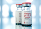 Mỹ trì hoãn cấp phép vắc xin Moderna cho trẻ em 12-17 tuổi