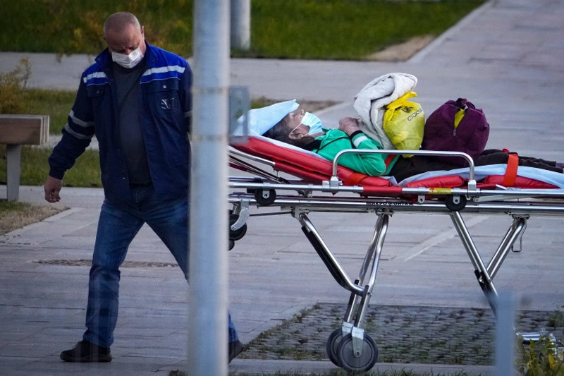 Nga đón hung tin Covid-19, Mỹ nới hạn đánh giá vắc xin Moderna cho trẻ