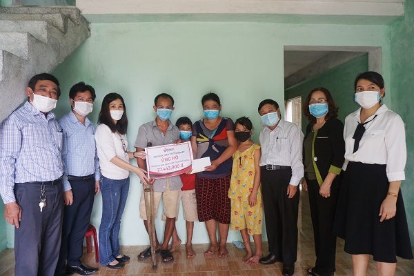 Gia đình gặp cảnh bi đát ở Đà Nẵng được bạn đọc VietNamNet hỗ trợ