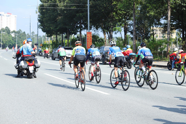 Bình Dương tổ chức giải đua xe đạp tranh cúp Number 1