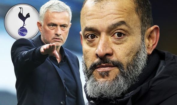 Tottenham ném 30 triệu bảng cho Mourinho, Santo trong 6 tháng