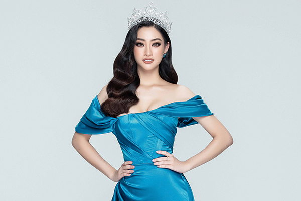 Hoàng Thùy, Mâu Thủy rút lui, Lương Thùy Linh làm HLV The Next Face