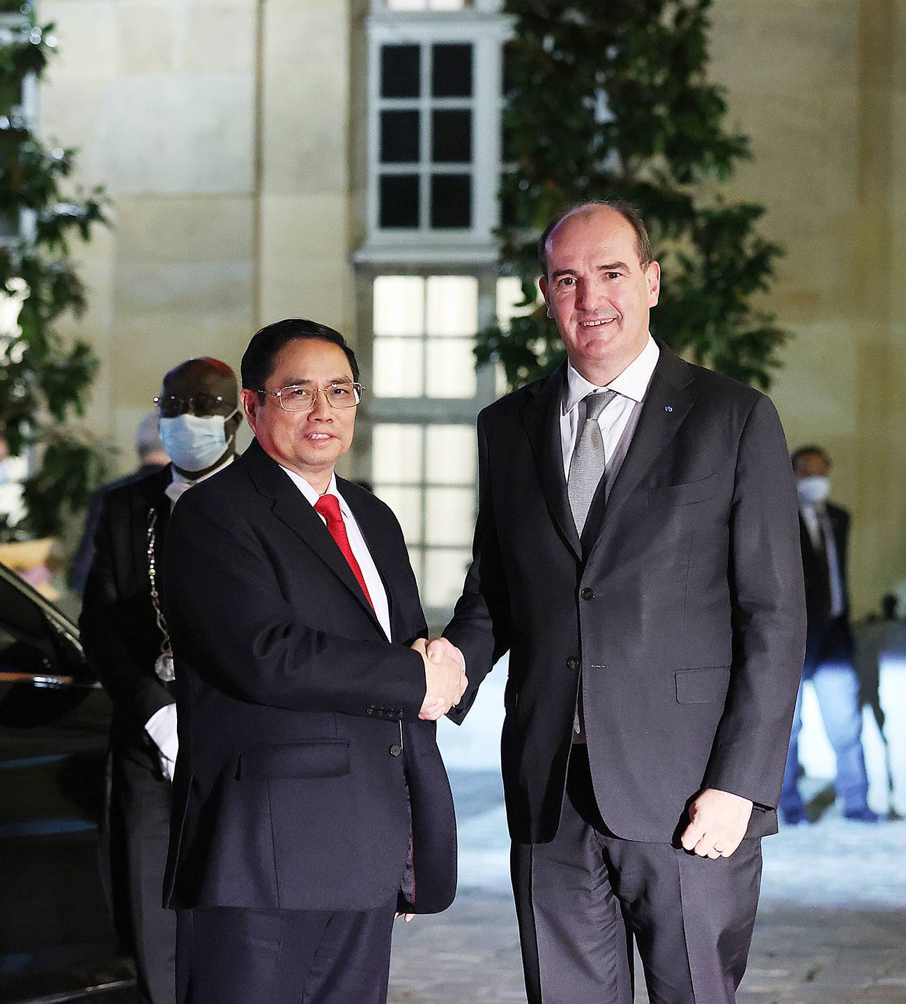 Những ngày bận rộn của Thủ tướng Phạm Minh Chính ở Paris