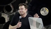 Thời học sinh 'không êm đẹp' của tỷ phú giàu nhất thế giới Elon Musk