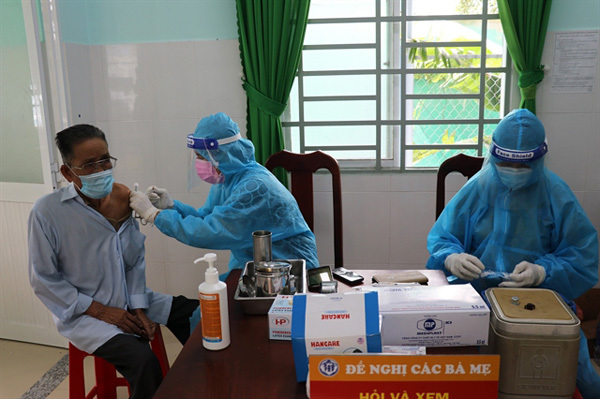 Mekong Delta faces risk of COVID-19 outbreak