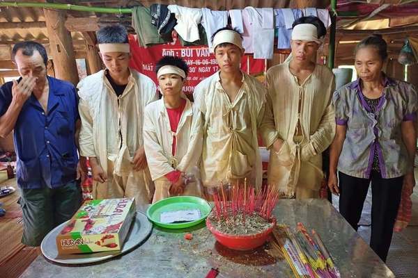 Nhờ bạn đọc VietNamNet, 4 anh em mồ côi ở Hoà Bình sắp có nhà mới