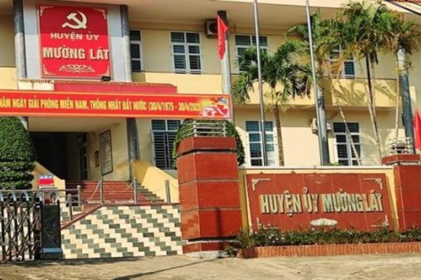 Đình chỉ công tác phó ban quản lý xây dựng huyện và chủ tịch xã ở Thanh Hóa