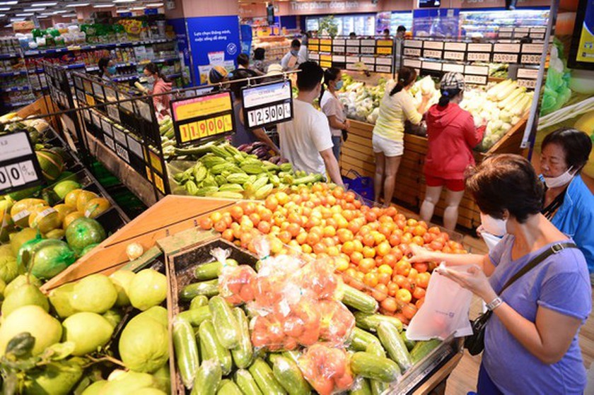 Weak purchasing power urges supermarkets to simultaneously run promotions