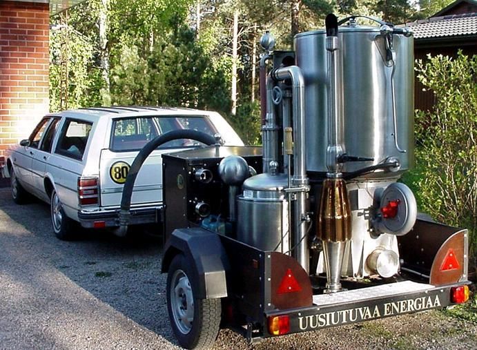 Điều ít ai biết: Ô tô chạy bằng mùn gỗ, bã cà phê, dầu tái chế