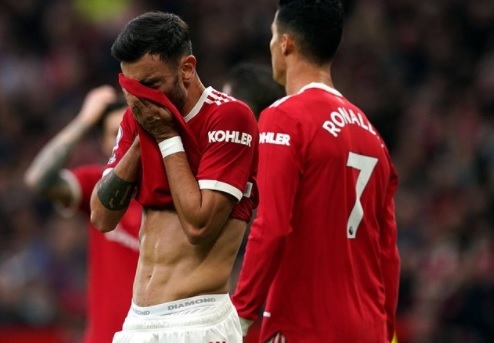 Bruno Fernandes muốn rời MU, đã liên hệ Barca