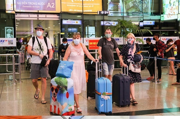 Certain conditions outlined for foreign visitors to Vietnam