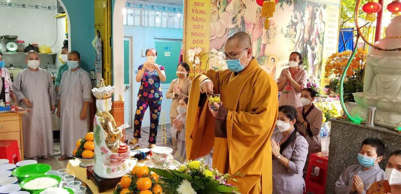 Đại lễ cầu siêu cho đồng bào thiệt mạng vì Covid