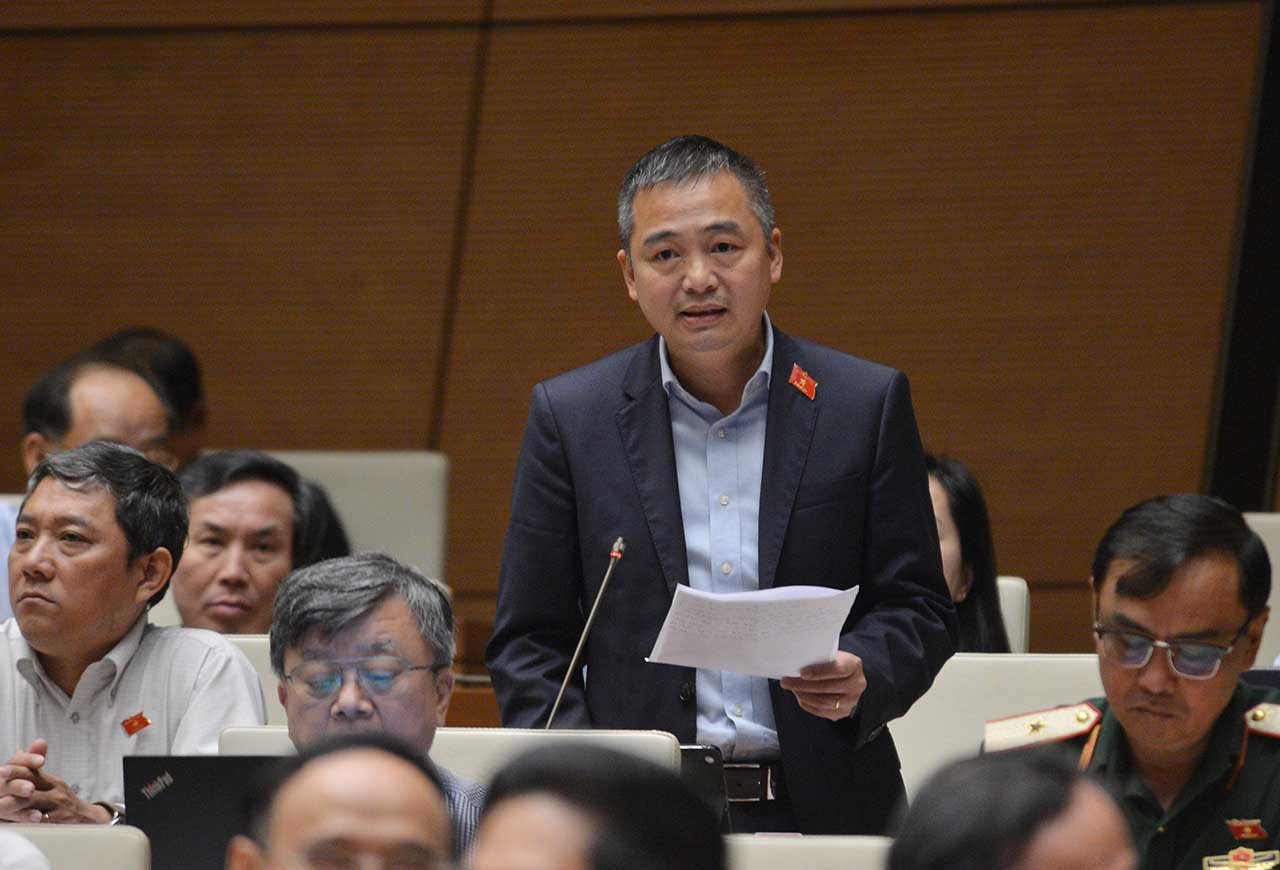 ĐBQH Nguyễn Lân Hiếu đau lòng khi lãnh đạo ngành y vướng vào vòng lao lý