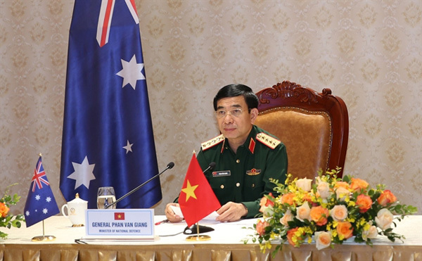 Vietnamese, Australian defence ministers hold talks