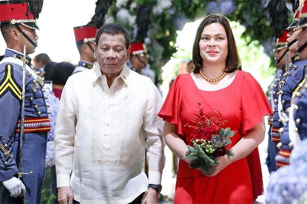 Con gái ông Duterte bất ngờ bỏ tranh cử thị trưởng Philippines