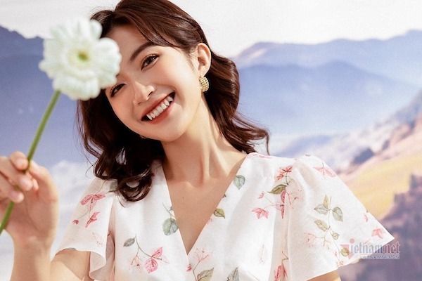Bật mí về người mẫu 9x đóng chính trong 'Thương ngày nắng về'