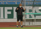 HLV Park Hang Seo cầu nguyện trước trận quyết đấu Nhật Bản