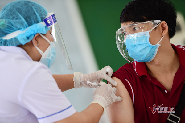 Việt Nam trong nhóm 20 nước tiêm vắc xin Covid-19 nhiều nhất thế giới