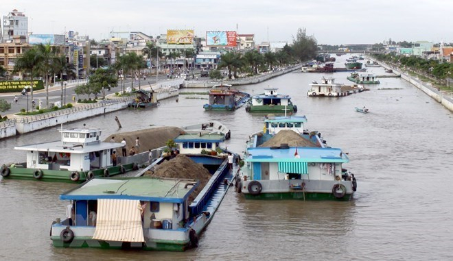 Bộ trưởng Nguyễn Văn Thể: Phát triển vận tải thuỷ để giảm tải cho đường bộ