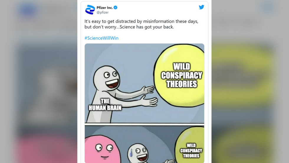 Pfizer đăng hình chế 'tuyên chiến' với nạn tin giả về vắc xin