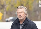 Alec Baldwin chính thức bị kiện sau vụ bắn chết quay phim