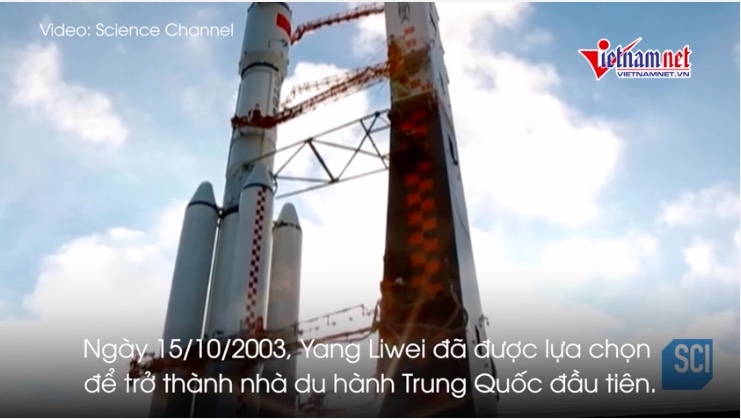 Bí ẩn tiếng gõ cửa bên ngoài tàu vũ trụ của phi hành gia Trung Quốc