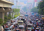 Public transport must improve if toll on cars entering Hanoi is approved