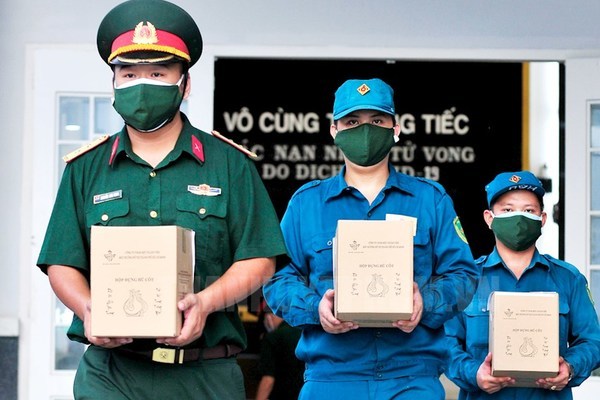 Tổ chức lễ tưởng niệm đồng bào tử vong vì Covid-19