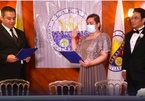 Con gái Tổng thống Philippines gia nhập đảng mới trước hạn chót