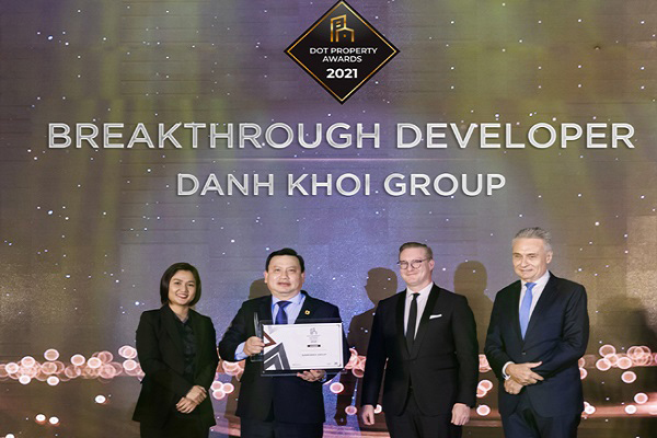 Danh Khôi nhận giải thưởng Nhà phát triển bất động sản đột phá 2021