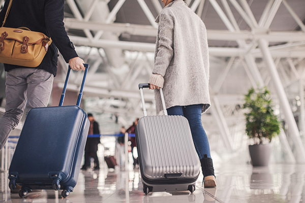 Nghe lời khuyên này, bạn có vứt vali 4 bánh ở nhà để sắm loại 2 bánh?