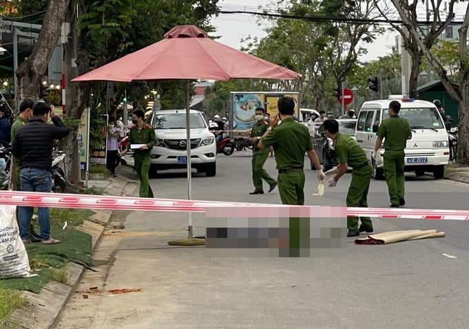 Thiếu niên 13 tuổi bị chém chết giữa trung tâm Đà Nẵng
